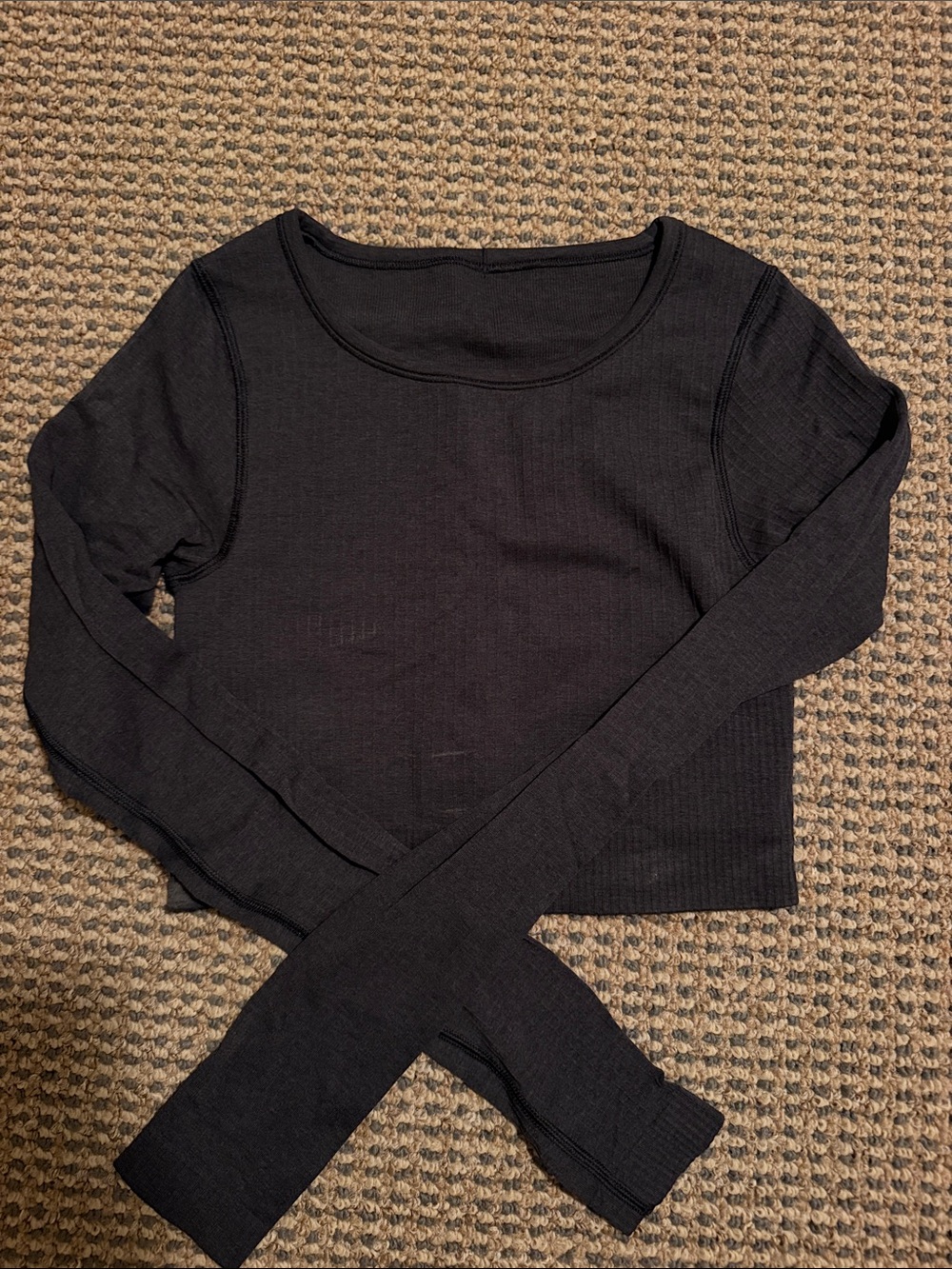 Lululemon cropped long sleeve